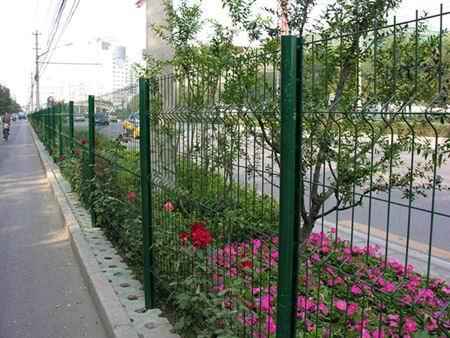 绿化围栏网-绿化带护栏网-南京护栏网-南京律和护栏网厂